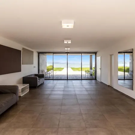 Side Luxury Steps To The Lela - Happy Lejlighed *